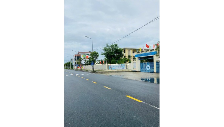 BÁN ĐẤT TĐC BÌNH KỲ – VIEW CÔNG VIÊN – DT 100M2 –  GIÁ TỐT. LH:0905138556.