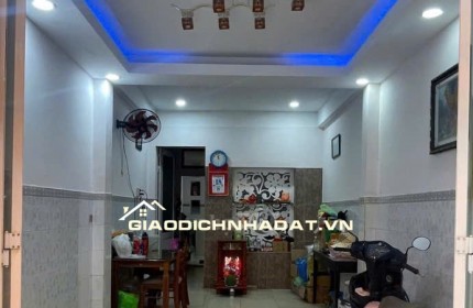 Bán nhà 1 trệt 2 lầu 1 sân thượng ngay khu trung tâm Q5