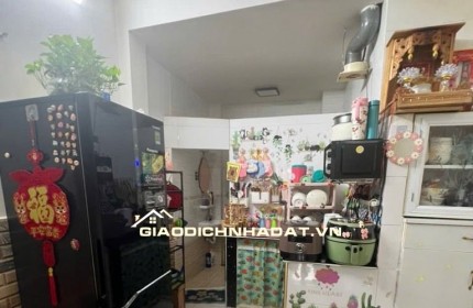 Cần Bán Gấp Nhà Giá Rẻ Nguyễn Văn Cừ P.2 Q.5- Giá chỉ 6,6tỷ TL