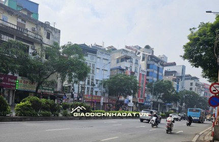 BÁN ĐẤT TẶNG NHÀ, DT 86M2, MT 4,5M, GIÁ 16.9 TỶ, LIÊN HỆ: 0965091176.