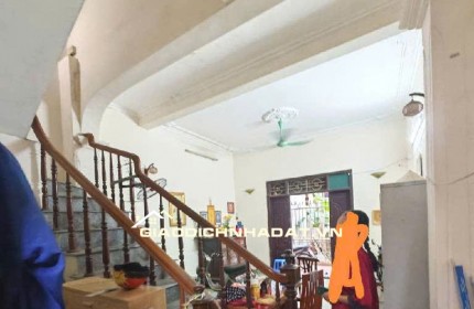 Bán Nhà 3 Tầng 61M2 Liên Mạc Từ Liêm Mặt Tiền 5M Giá Nhỉnh 6 Tỷ, Gần Ô Tô, Sổ Đẹp, Nở Hậu