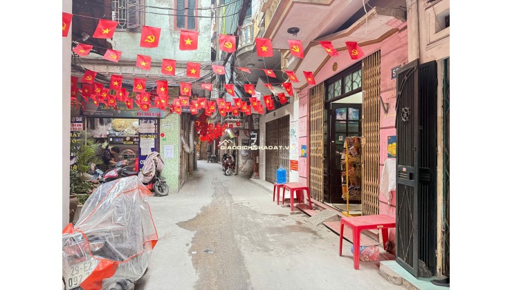 HIẾM THẬT SỰ!: GẦN Ô TÔ – 6 TẦNG ĐẦU TƯ – SỔ ĐỎ NỞ HẬU  Bán nhà Đống Đa