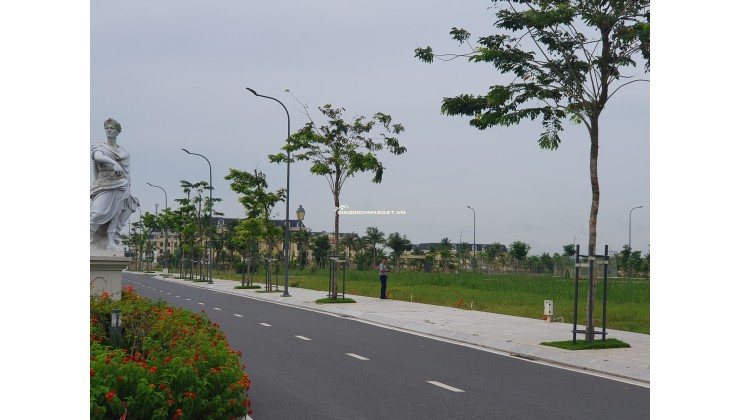 Bán đất nền ngay trung tâm hành chính Thủ Thừa và siêu thị coopmart tại Long An có shr