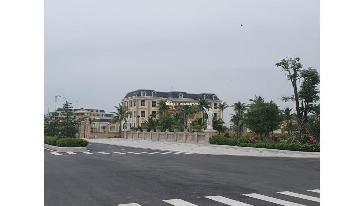 Bán đất nền ngay trung tâm hành chính Thủ Thừa và siêu thị coopmart tại Long An có shr