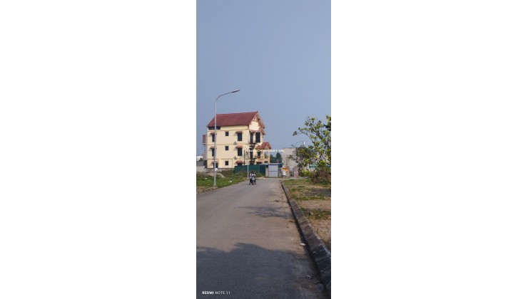 BÁN ĐẤT THỔ CƯ CẠNH GA METRO CỔNG ĐHQG, GIÁP LEGACY PHÚ CÁT CHỈ 3 TỶ NHỈNH.