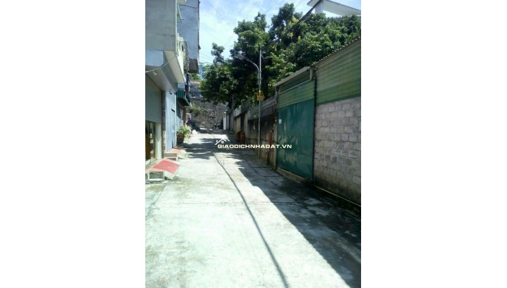 Bán gấp 100m đất-sổ đỏ, chính chủ (3,5 tỷ) –Ngõ 86, tổ 3, khu 9, Cọc 8 -Phường Hạ Long- QN.