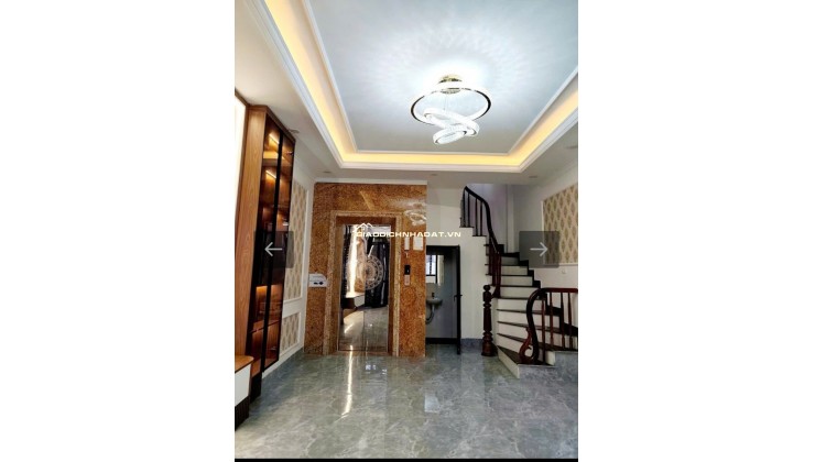 PHỐ BẠCH MAI, NGÕ QUỲNH – 41M² – 5 TẦNG THANG MÁY – 30M RA PHỐ  10.8 TỶ