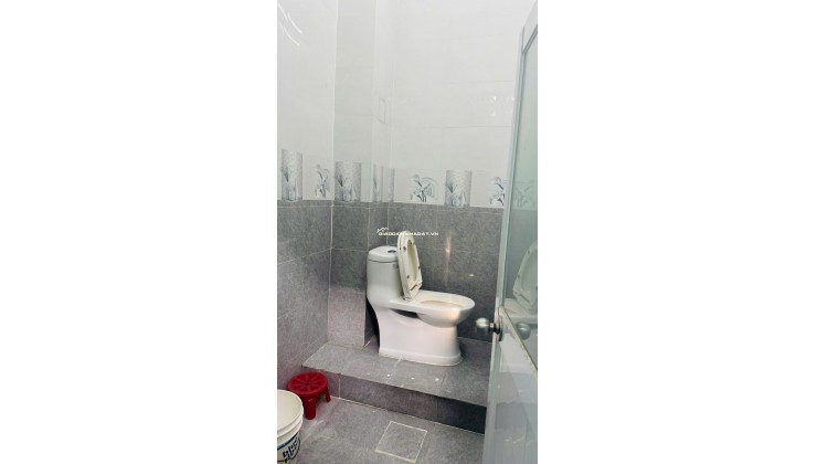 CHO THUÊ MBKD TẦNG TRỆT VÀ PHÒNG PHÍA TRƯỚC LẦU 1, KINH DOANH HOẶC LÀM VĂN PHÒNG