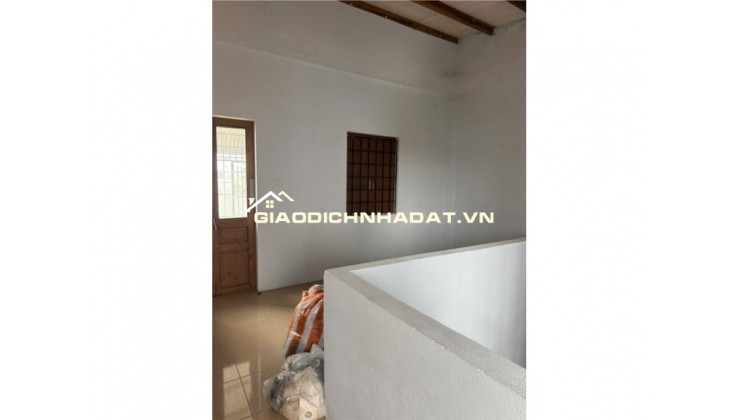 Bán nhà 3 tầng MT đường ĐÔ ĐỐC LỘC, sát chợ Hoà Xuân. DT 100m2 Giá 8ty7 LH 0942992361