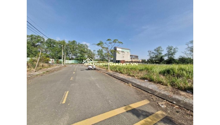 Bán đất 60m2  HXH , đường 8m, Long Phước , Quận 9, Giá 2 Tỷ 350