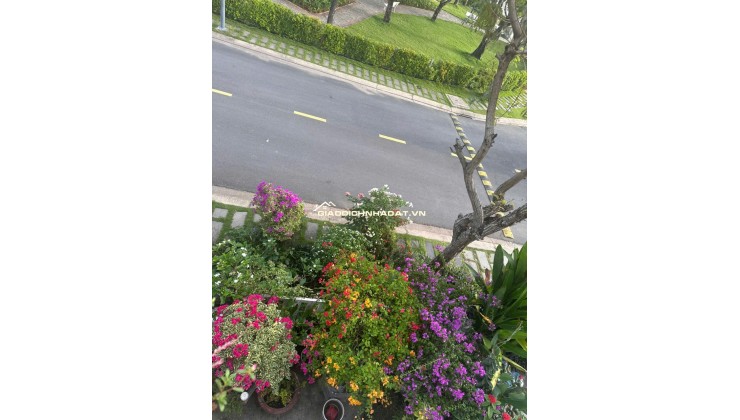 BÁN BIỆT THỰ GÓC 2 MẶT TIỀN VIEW CÔNG VIÊN - HỒ BƠI DỰ ÁN LOVERA PARK KHANG ĐIỀN BÌNH CHÁNH (VIEW ĐẸP)