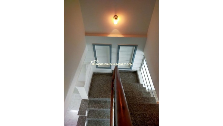 Bán nhà 54m2 ,HXH , Phú Hữu  , Quận 9, Giá  4 Tỷ 900