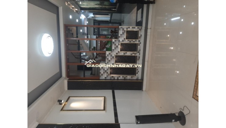 NHÀ XINH NỘI THẤT SANG CHẢNH - HẺM 6M (XE HƠI NGỦ TRONG NHÀ) 68M2GIÁ CHỈ 10 TỶ TL - NHÀ NỢ BANK CẦN BÁN GẤP