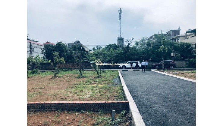  BÁN ĐẤT PHÚ CÁT – HÒA LẠC Vị trí đẹp – đường ô tô – gần FPT, Viettel, VinUni  bán gấp mảnh đất thổ cư,  trung tâm khu công nghệ cao Hòa Lạc