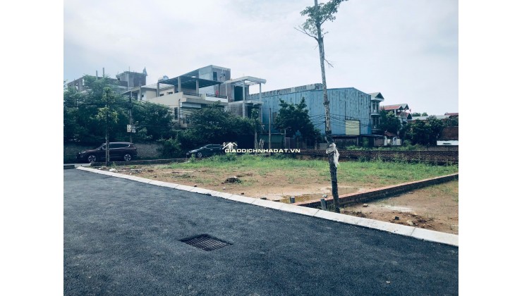  BÁN ĐẤT PHÚ CÁT – HÒA LẠC Vị trí đẹp – đường ô tô – gần FPT, Viettel, VinUni  bán gấp mảnh đất thổ cư,  trung tâm khu công nghệ cao Hòa Lạc