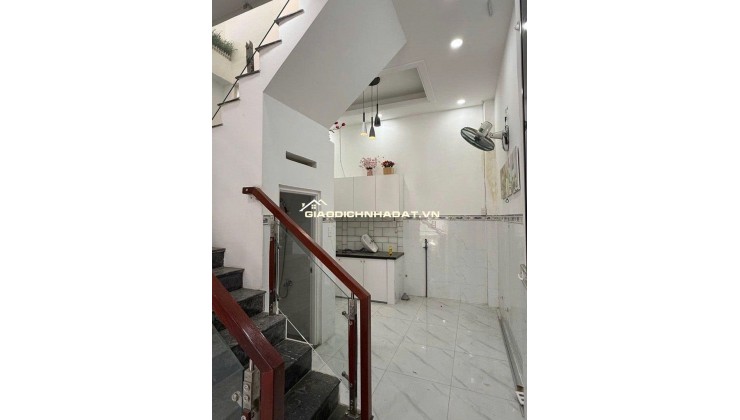 GÒ VẤP - NHÀ ĐANG TRONG THỜI GIAN LÊN NỘI THẤT ĐẸP - KHÁCH MUA CHỈ VIỆC DỌN VÀO Ở.