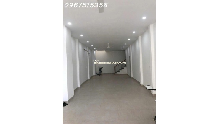 Nhà mặt đường Cửu Long 3 tầng, kinh doanh cực tốt