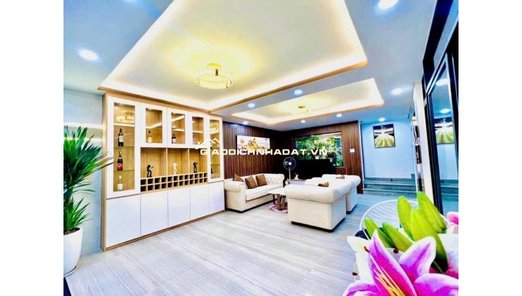 Bán nhà hẻm 5 tầng Gò Vấp, 77m2: Nhà mới, 4PN, sổ hồng, giá 13 tỷ, vị trí đẹp, tiện ích xung quanh, liên hệ 0931408386 xem ngay!