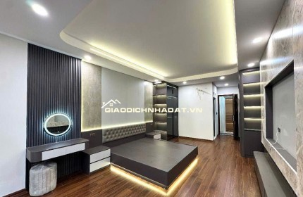 BÁN NHÀ HOÀNG QUỐC VIỆT - PHÂN LÔ - OTO TRÁNH- VỈA HÈ -THANG MÁY