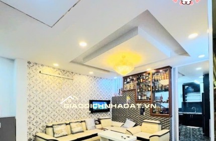 Bán nhà ngõ 10 Ni Sư Huỳnh Liên, Tân Bình: 46m2, 3 tầng, 4PN, 5,6 tỷ, sổ hồng trao tay, giá hời cho gia đình trẻ! 0943166831 - Thảo Nguyên nhà đẹp