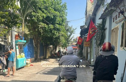 Bán nhà ngõ Quang Trung, Gò Vấp, 64m2, 2 tầng, 3PN, sổ hồng, giá 6.8 tỷ - Cơ hội an cư lý tưởng, liên hệ ngay 0931408386!