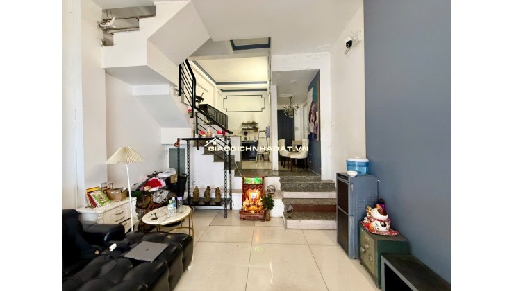 Phạm Thế Hiển - Quận 8 - Hẻm 6M - 4 tầng - 44m2 - 9 Tỷ