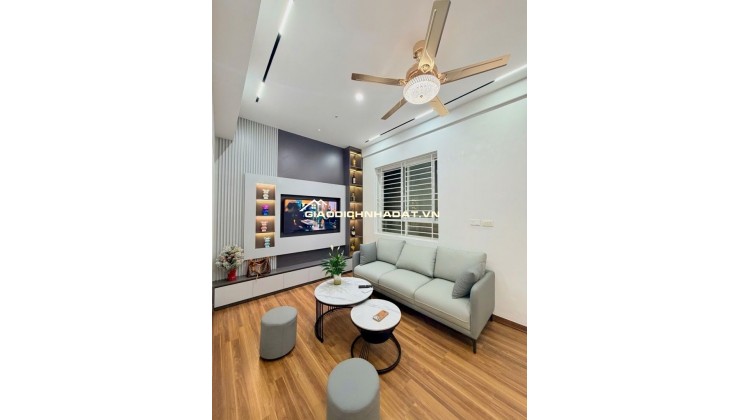 Bán căn hộ đẹp tòa CT1B Tp Giao Lưu 2N1VS 54m2 giá 4,86 tỷ