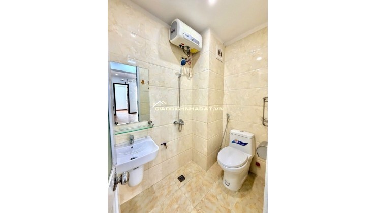 Bán căn hộ đẹp tòa CT1B Tp Giao Lưu 2N1VS 54m2 giá 4,86 tỷ