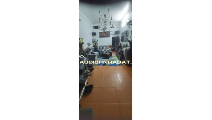 Bán nhà Phố Yết Kiêu DT 38m2, 3 Tầng, MT 3.4m, Giá 8.5 Tỷ , Hà Đông Hà Nội
