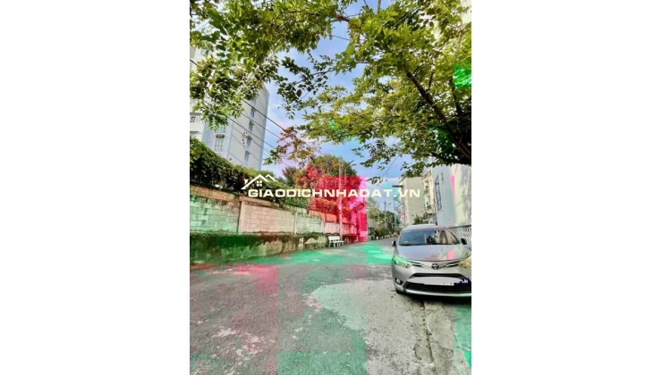 căn nhà ngang 5.3m hiếm khu Phước Bình - DT lớn 95m2 - 4 khu vực ngủ rộng