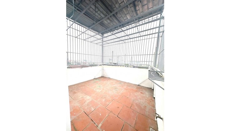 BÁN NHÀ 5 TẦNG DÂN XÂY - ÔTÔ ĐỖ CỬA - SÁT ĐƯỜNG PHAN TRỌNG TUỆ - THANH TRÌ