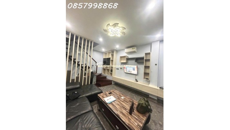 NHÀ  HIẾM  ĐẸP  - 5 TẦNG FULL CÔNG NĂNG - CHỦ TẶNG ĐỦ NỘI THẤT 8888