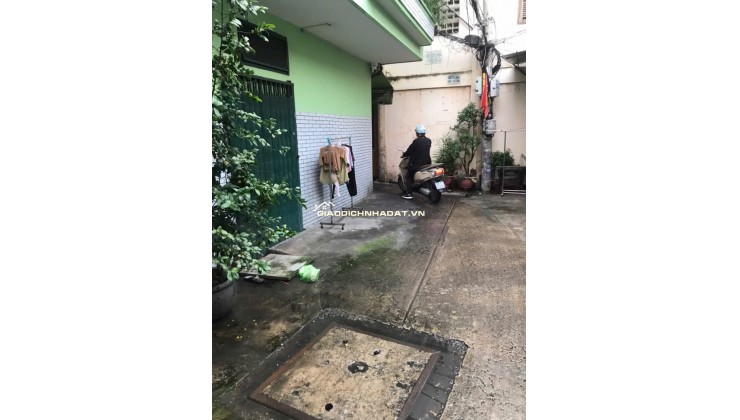 BÁN NHÀ 228/32 HẬU GIANG F9Q6 (4M6 x 22M50), SHR, CHỈ 7.5 TỶ. LH: 0933279273.