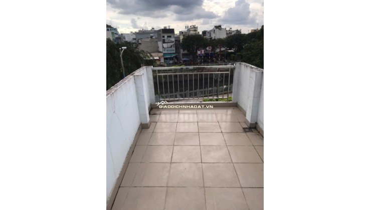 NHÀ 1 TRỆT 2 LẦU BÊ TÔNG CỐT THÉP. MẶT TIỀN LÒ GỐM GIÁ 6TỶ TL. LH:0933279273. 0908279273