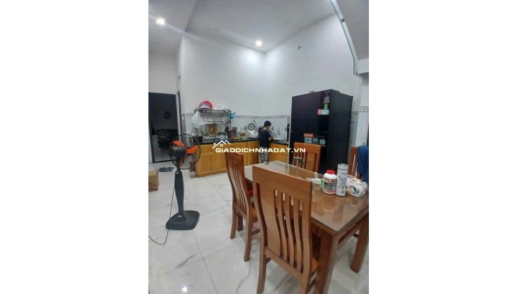 GẤP BÁN NHÀ MẶT TIỀN NGAY CHỢ HIỆP THÀNH QUẠN 12 - TIỆN KINH DOANH ĐA NGÀNH 331M2 CHỈ 17 TỶ