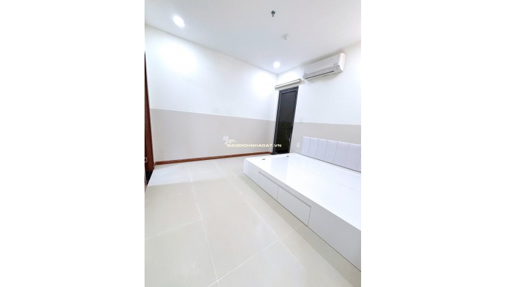 Chính chủ bán CH Iris Tower 59.4m2 2PN-2WC, 1.75 tỷ. Sổ sẵn, T17 H.Nam thoáng, có nội thất