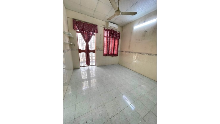 BÁN NHÀ 3 TẦNG MẶT TIỀN ĐƯỜNG 6M NGAY CHỢ TÂN PHÚ giá nhỉnh 7 Tỷ