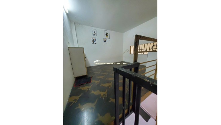 CHO THUÊ PHÒNG TRỌ 1/8 ĐƯỜNG SỐ 10 PHƯỜNG TÂN HƯNG, 18M 2,8TR/TH. LH:0919005798.