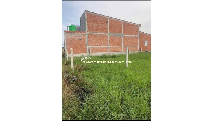 BÁN ĐẤT TẠI ĐỨC HOÀ DT102M2 SHR GIÁ BÁN 890T  THƯƠNG LƯỢNG. LH:0931821989.