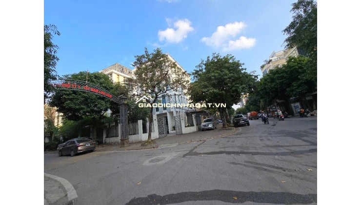 [GẤP] BÁN LIỀN KỀ LINH ĐÀM VIEW CÔNG VIÊN NỘI KHU, LÔ GÓC,GIÁ ĐẦU TƯ 136m2 giá chỉ 28.6 tỷ