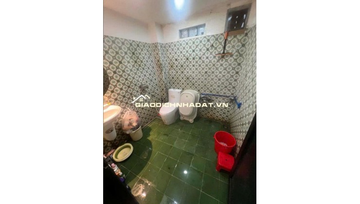 Bán nhà mặt tiền đường Phan Đăng Lưu, vị trí đẹp trung tâm Dĩ An.