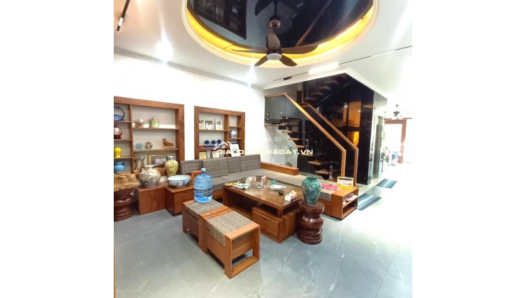 SIÊU PHẨM TĐC VIỆT HƯNG - 6 TẦNG THANG MÁY - VIEW THOÁNG VĨNH VIỄN [0372311369]