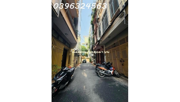  Bán Nhà Đỗ Quang - Cầu Giấy 40m2 Phân Lô Kinh Doanh Ô Tô Vào Nhà 18.9 Tỷ