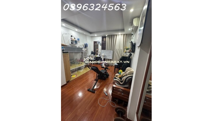  Bán Nhà Đỗ Quang - Cầu Giấy 40m2 Phân Lô Kinh Doanh Ô Tô Vào Nhà 18.9 Tỷ