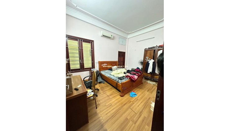 chào bán căn nhà 4 tầng 90m2 hướng đông nam khu ĐÔ thị Trần Lãm