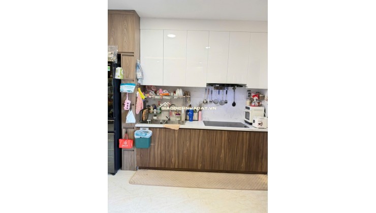 Cần bán căn 75.7m2 Toà nhà ST. Morizt cao cấp nhất Đại lộ Phạm Văn Đồng