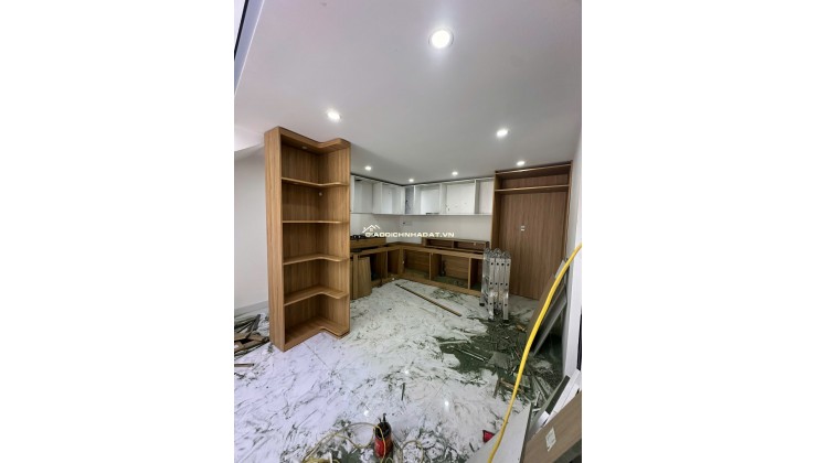 CHỈ 4,1 TỶ - SỞ HỮU NHÀ PHỐ 2 MẶT THOÁNG CMT8, CẨM LỆ!