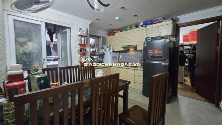 HOÀNG QUÁN CHI_CC GREEN PARK – TRUNG TÂM CẦU GIẤY – 104M2 – 3PN. LH:0387839868.