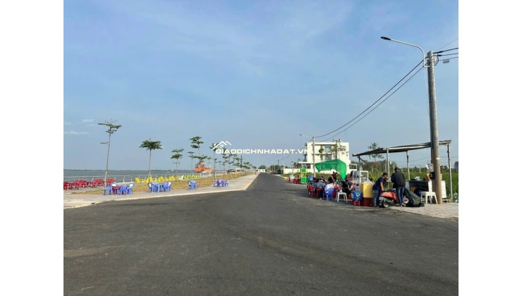 Thông tin chi tiết: nền Chính Chủ Cần Thơ mới , HIỆN TẠI LÀ CHÂU THÀNH , CÂN THƠ