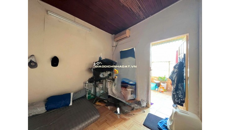  CẦN SHARE PHÒNG LẦU 2 – CHỈ 1 NỮ (Cô Bắc, Q1)